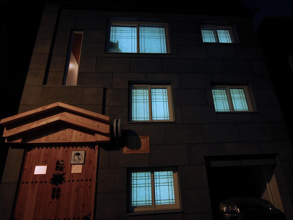 Mago Guesthouse โซล ภายนอก รูปภาพ