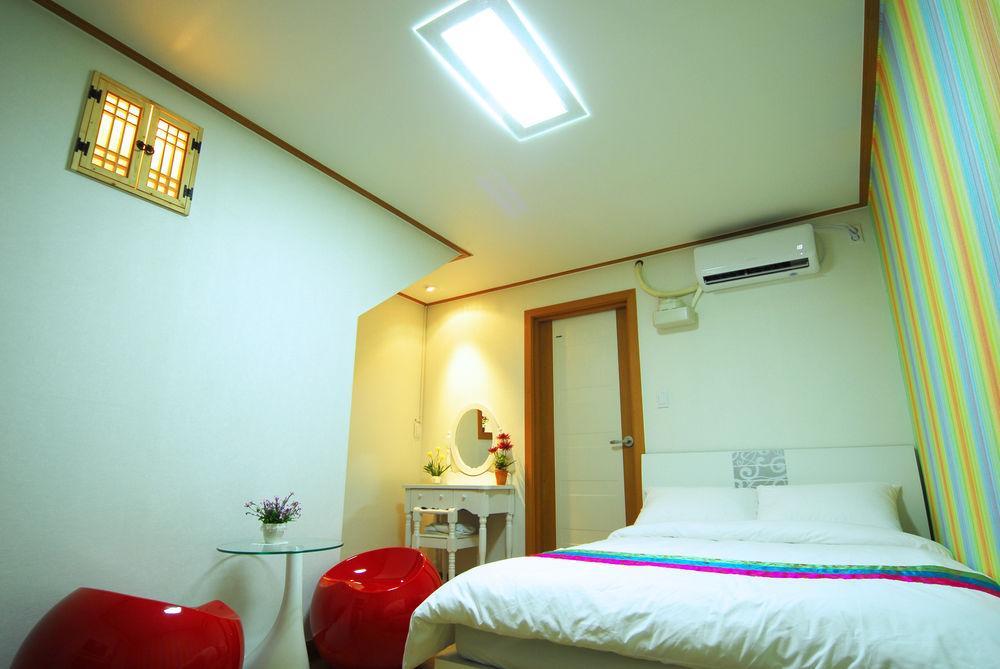 Mago Guesthouse โซล ภายนอก รูปภาพ