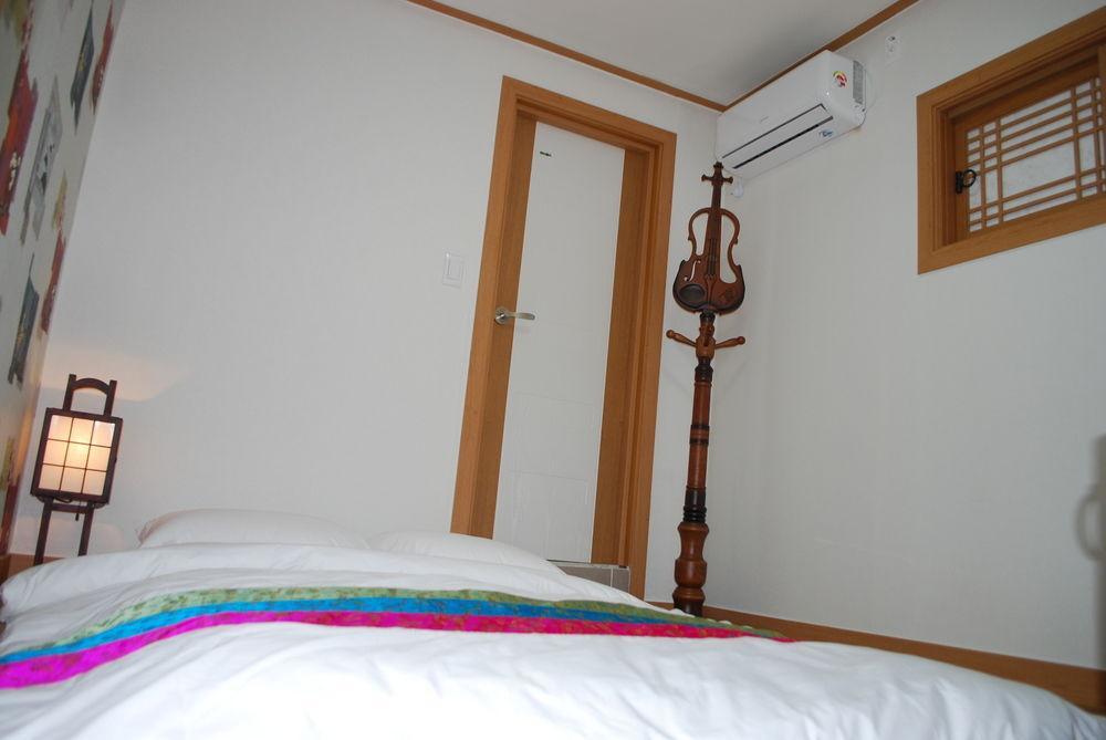 Mago Guesthouse โซล ภายนอก รูปภาพ