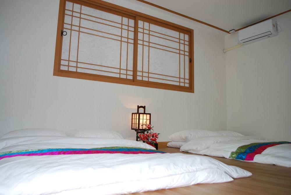 Mago Guesthouse โซล ภายนอก รูปภาพ